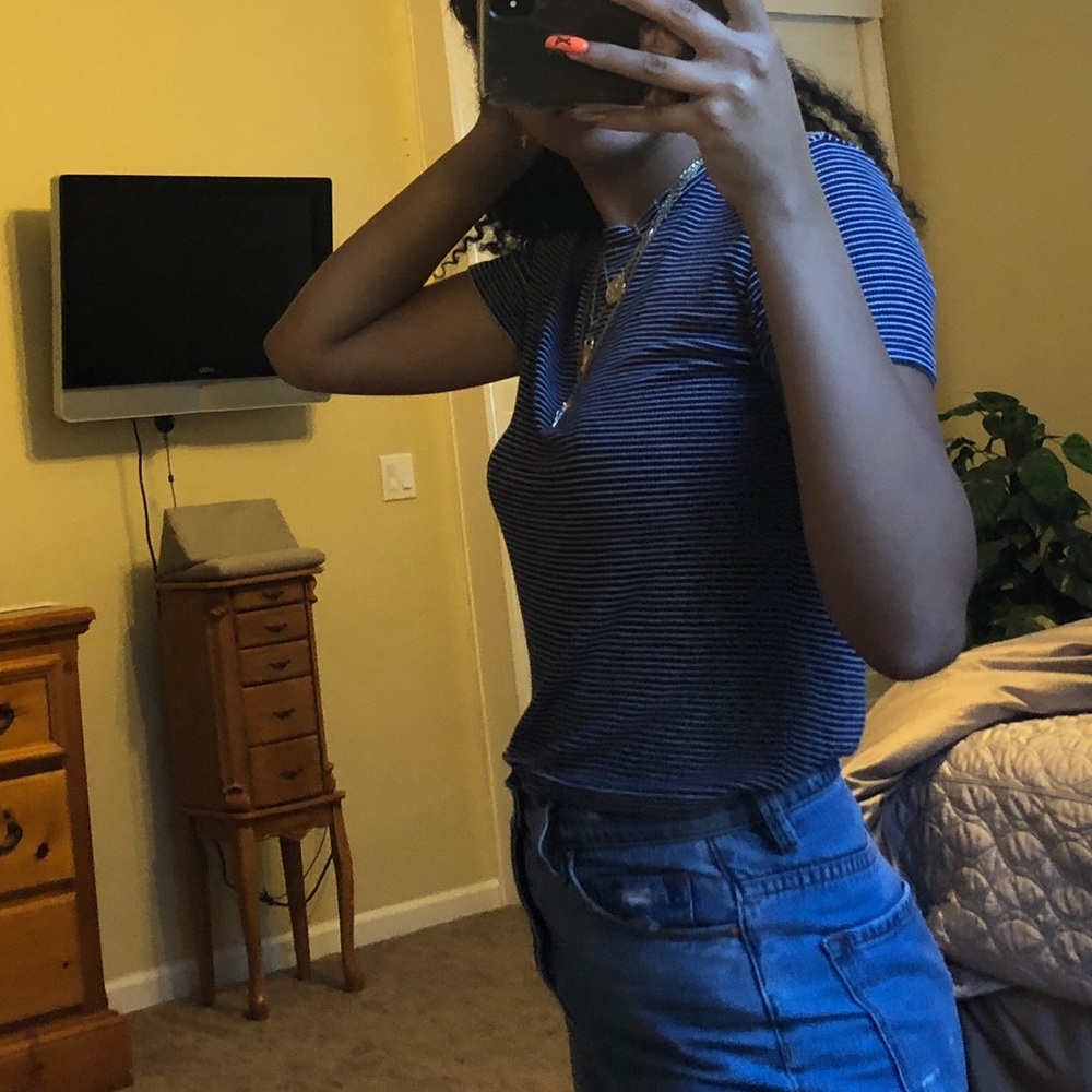 Striped navy blue brandy tee